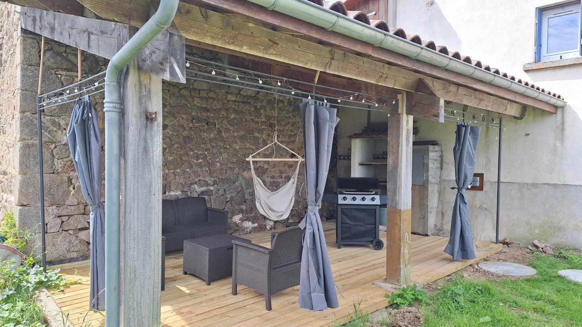 Gite Kauffeld Olliergues Exterior photo